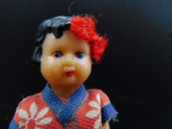 3 dollhouse dolls ari b